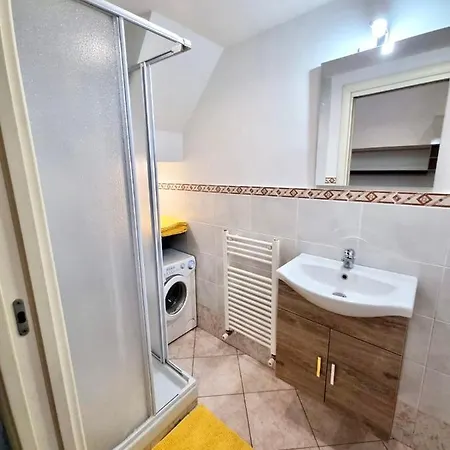 Delizioso Con Soppalco Génova