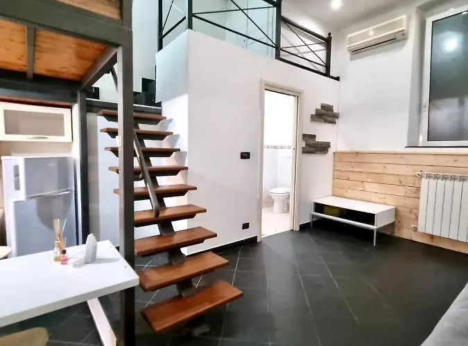 Delizioso Con Soppalco 아파트 *